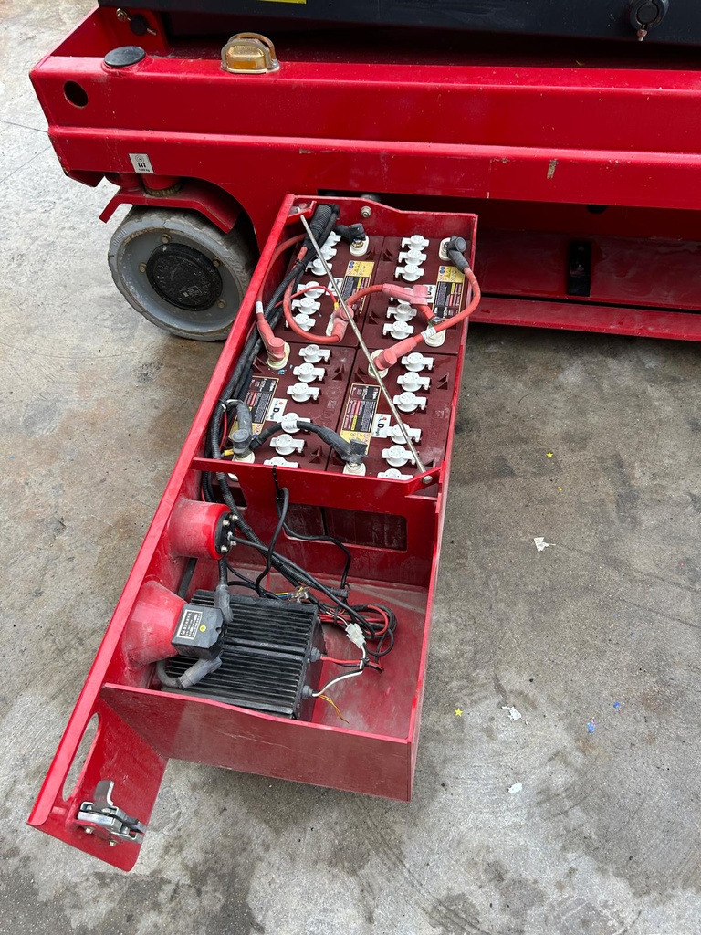 ES 1412 E - MN190120-29