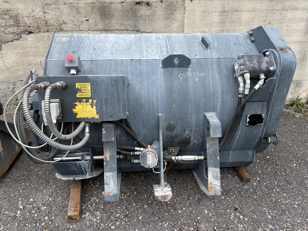 IMG_0855 Merlo P40.17 Plus.webp